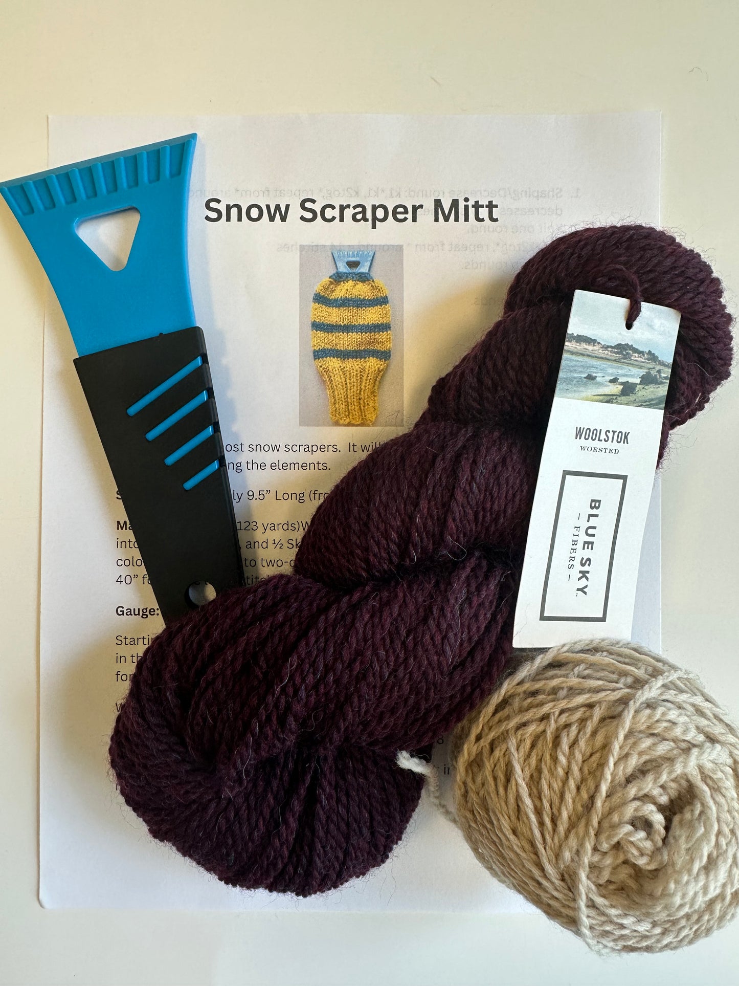 Ice Scraper Mitt Kit